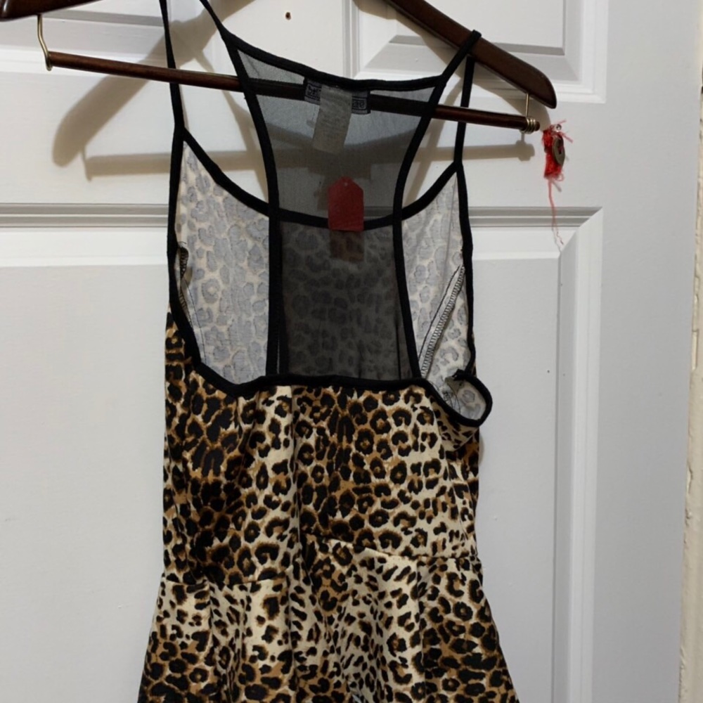 Top - Picture 2 of 3